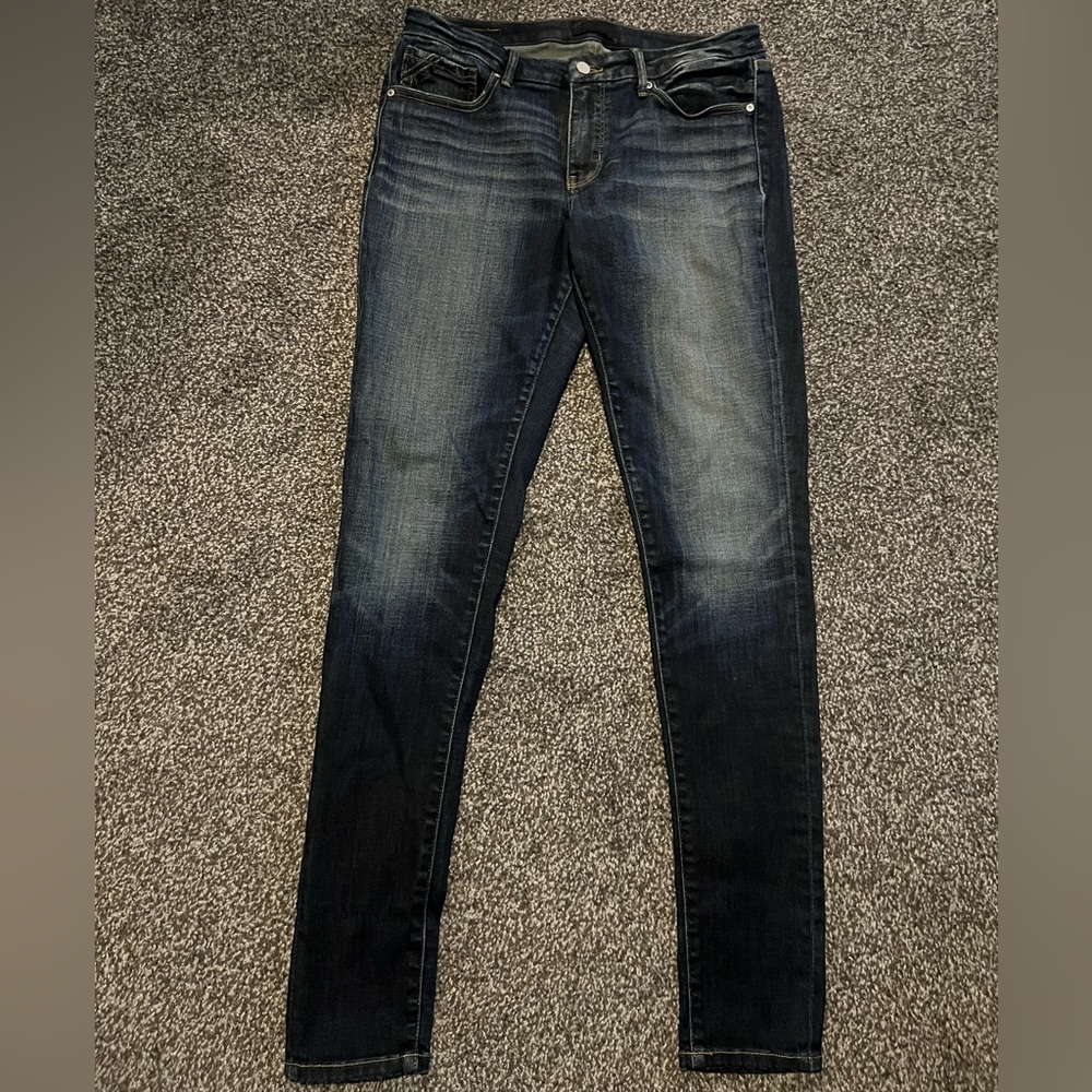 Buckle Black Women's Skinny Jeans
